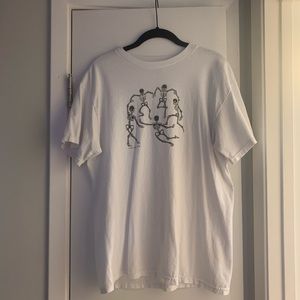 Skeleton tee